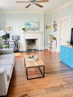 $2,400 | 227 West Broughton Street, Unit 3, Savannah, GA 31401