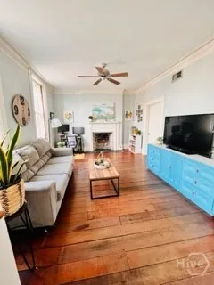 $2,400 | 227 West Broughton Street, Unit 3, Savannah, GA 31401