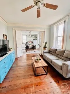 $2,400 | 227 West Broughton Street, Unit 3, Savannah, GA 31401