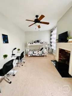 $2,400 | 227 West Broughton Street, Unit 3, Savannah, GA 31401