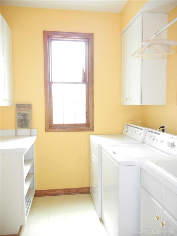 4690 West Bennington Road Owosso, MI 48867 - Photo 21 of 59 31295499-20.JPG