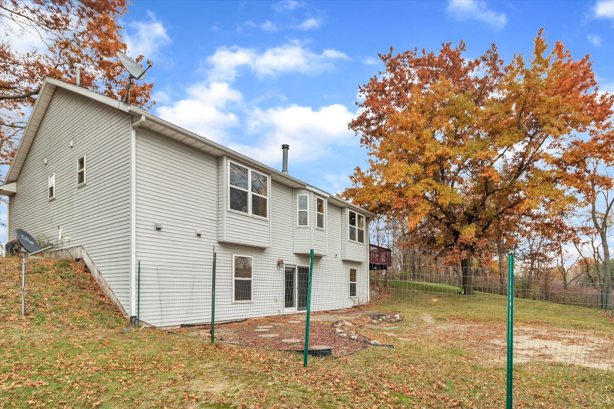 11500 Belding Road Northeast Belding, MI 48809 - Photo 26 of 28 34-11500-Belding-RD-WindowStill-Real-Est