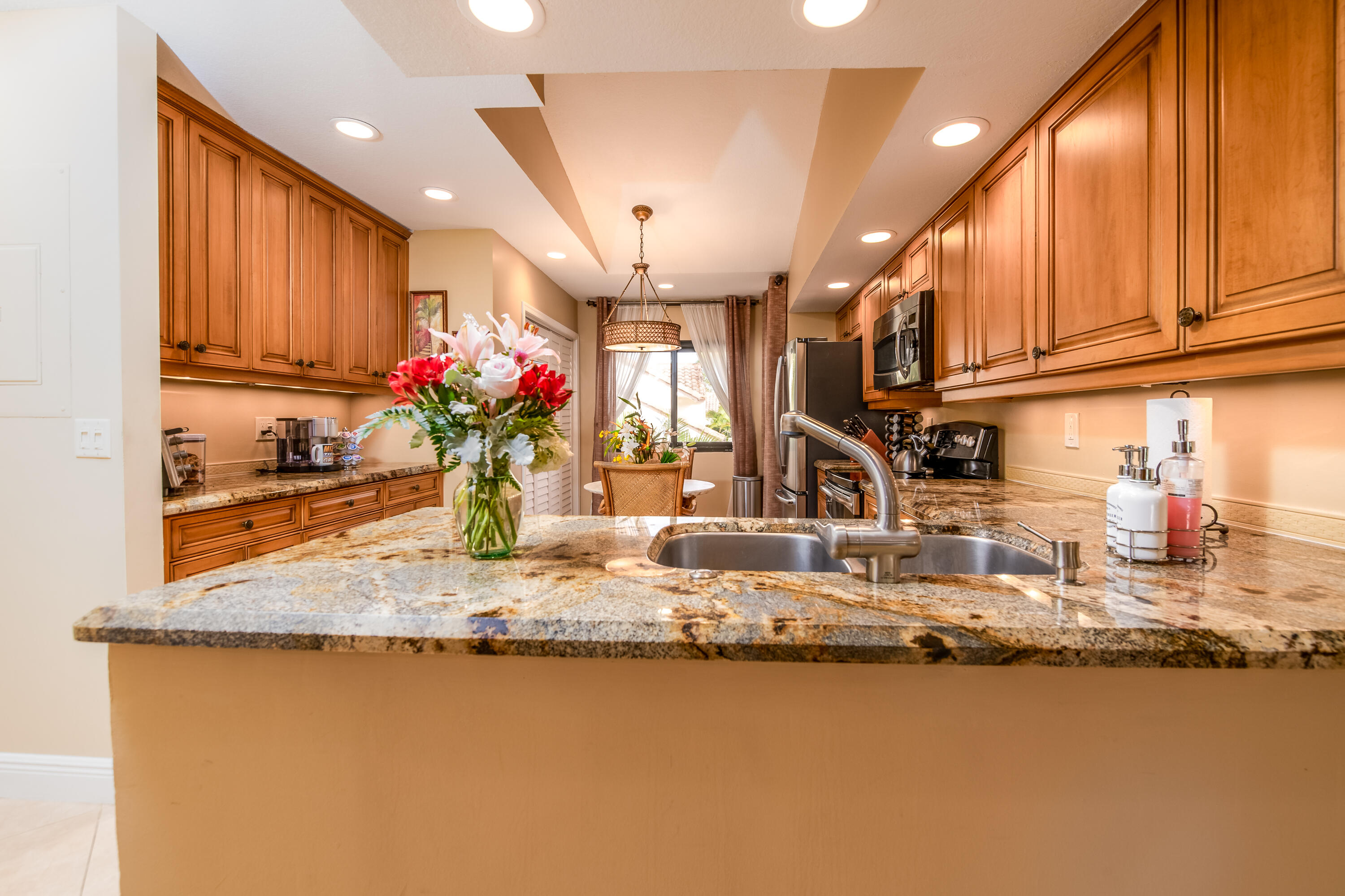7876 Granada Place, Unit 702 Boca Raton, FL 33433 - Photo 15 of 48 Open Kitchen