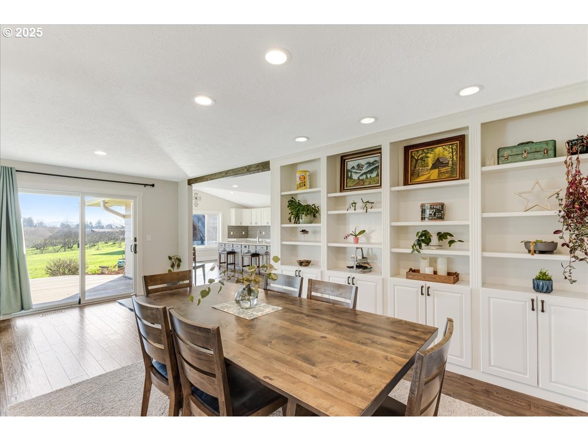15900 Northeast Dopp Road Newberg, OR 97132 - Photo 11 of 48 Gallery Image 11