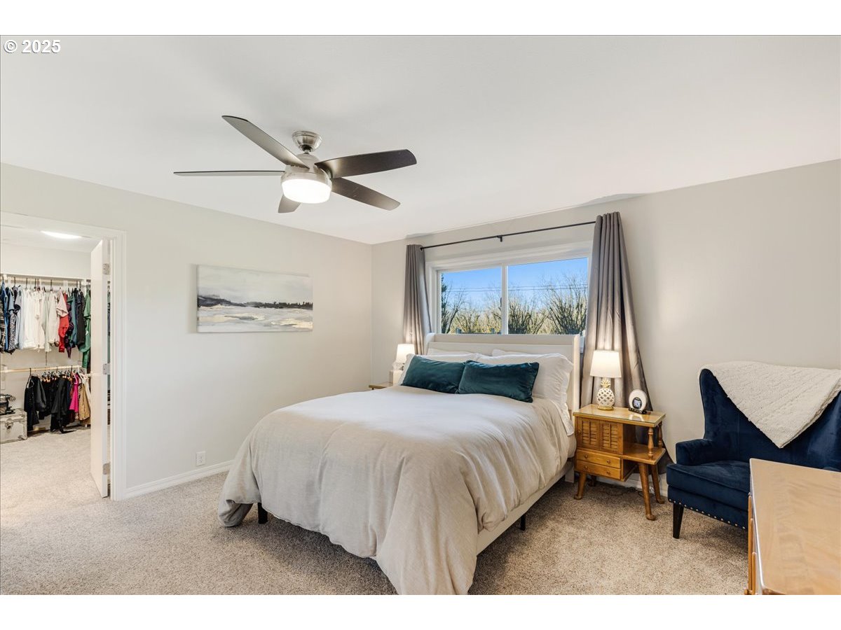 15900 Northeast Dopp Road Newberg, OR 97132 - Photo 19 of 48 Bedroom