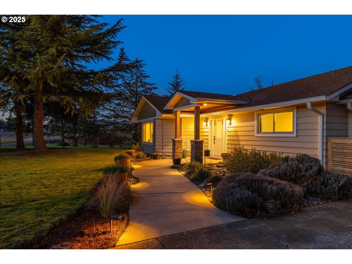 15900 Northeast Dopp Road Newberg, OR 97132 - Photo 46 of 48 Gallery Image 46