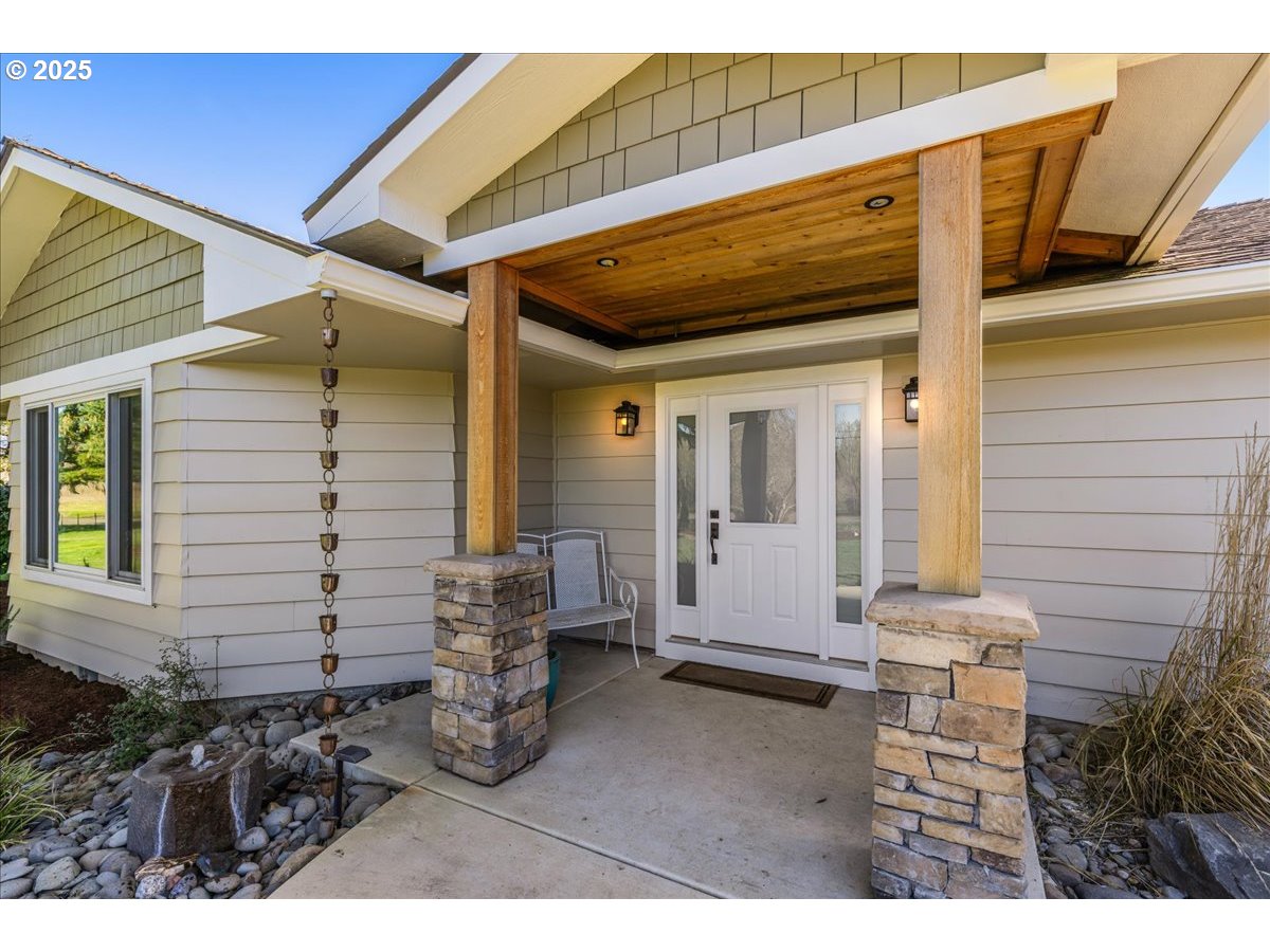 15900 Northeast Dopp Road Newberg, OR 97132 - Photo 5 of 48 Gallery Image 5