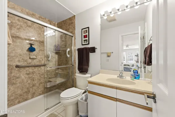 $279,900 | 490 Riverbend Drive, Unit C4, Crossville, TN 38555