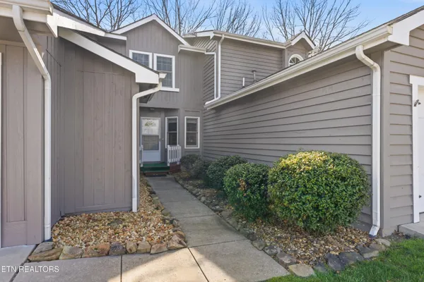 $279,900 | 490 Riverbend Drive, Unit C4, Crossville, TN 38555