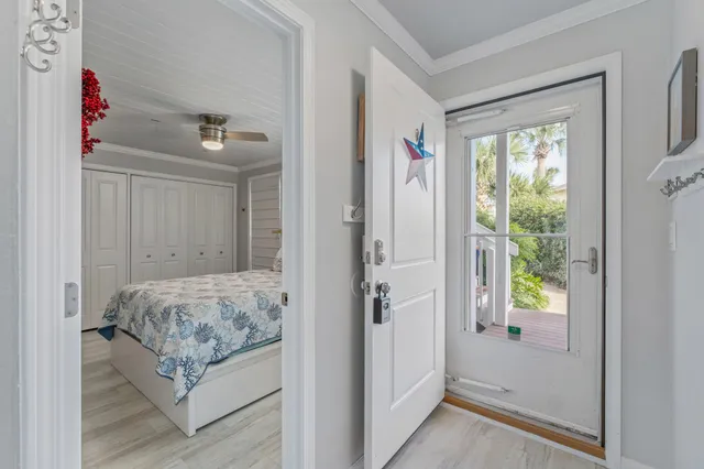 $379,000 | 775 Gulf Shore Drive, Unit 1041, Destin, FL 32541