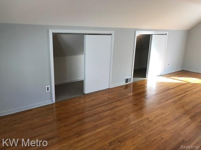 3270 Harding Street Dearborn, MI 48124 - Photo 15 of 19 IMG_0633.JPG