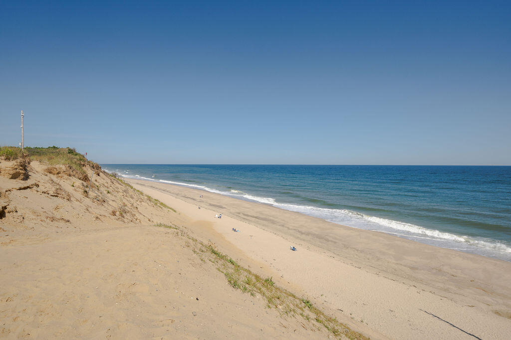 40 Old Long Pond Road Wellfleet, MA 02667 - Photo 5 of 13 40_Old_Long_Pond-16