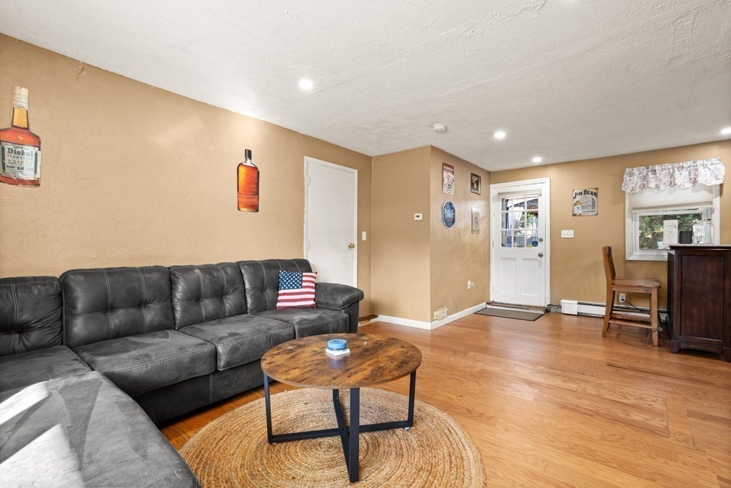 38 Donna Road Bellingham, MA 02019 - Photo 9 of 24 Gallery Image 9