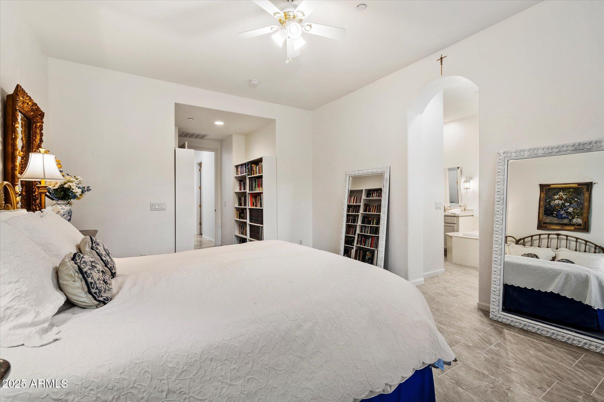 3969 East Navigator Lane Phoenix, AZ 85050 - Photo 19 of 54 Primary