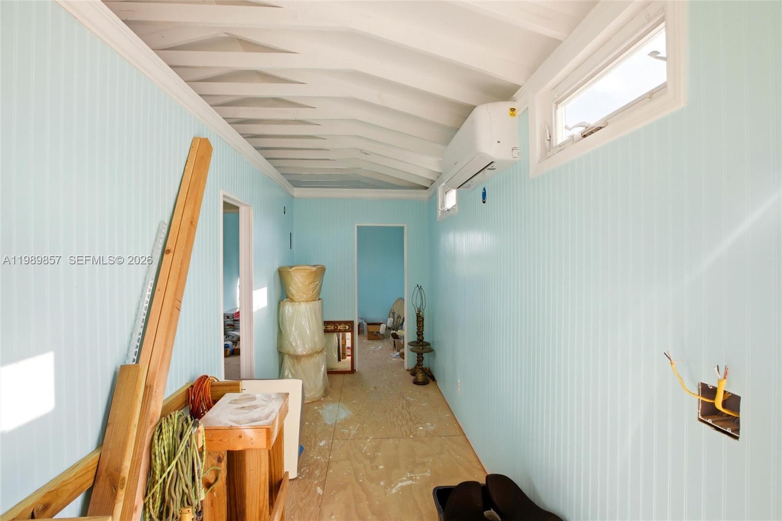 49 Williams Road Lake Placid, FL 33852 - Photo 34 of 61 a view of living room with furniture and a window
