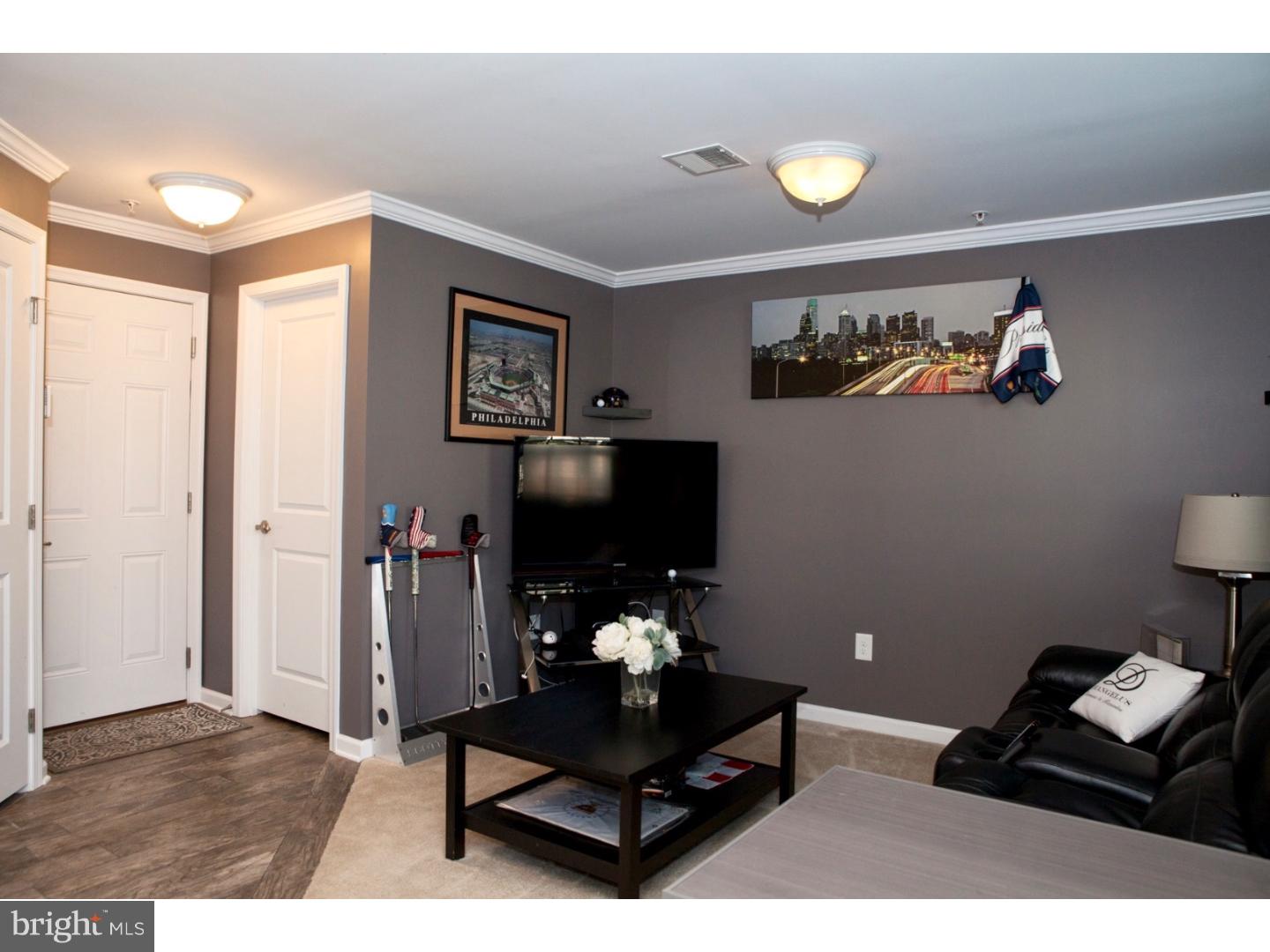 402 Lopata Road Phoenixville, PA 19460 - Photo 4 of 25 Den