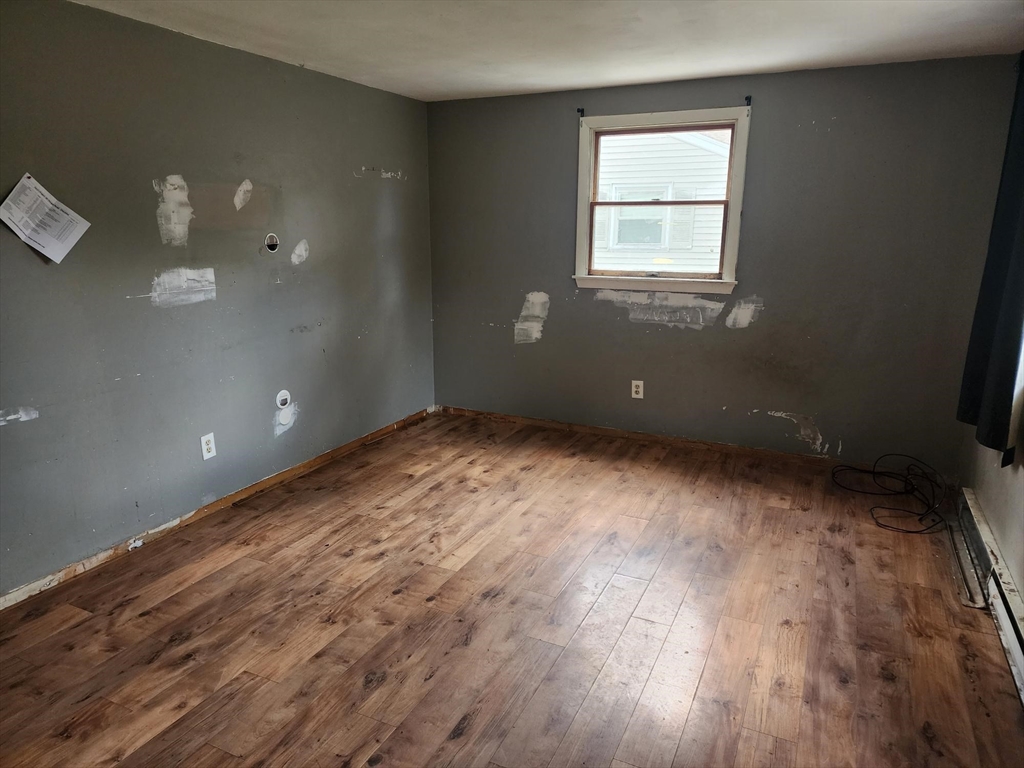 267 Morgan Road West Springfield, MA 01089 - Photo 4 of 13 Gallery Image 4
