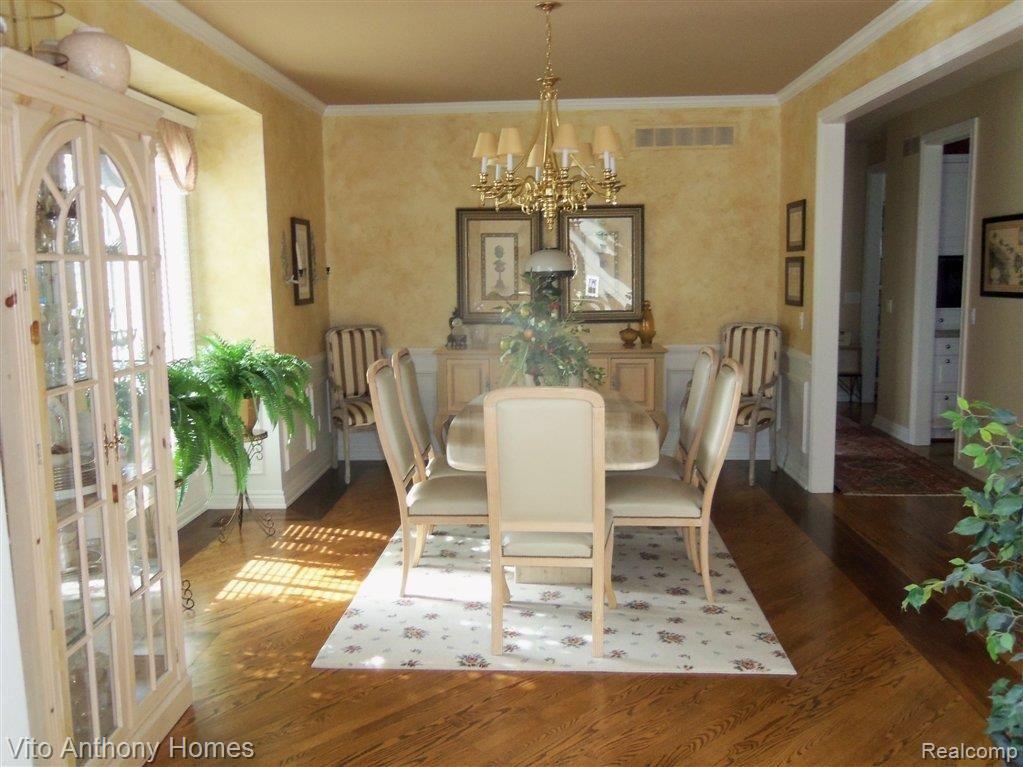 4690 Goodison Pl Drive Rochester, MI 48306 - Photo 12 of 15 100_0917.JPG