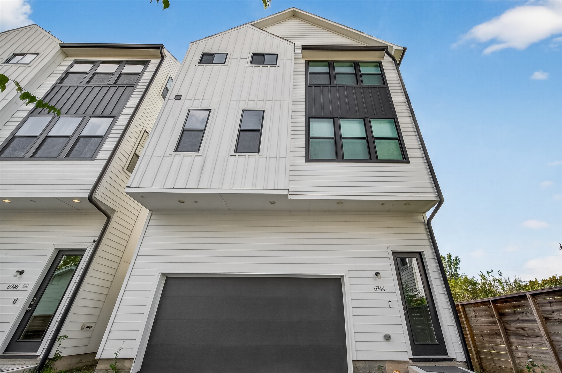 a view of a white building