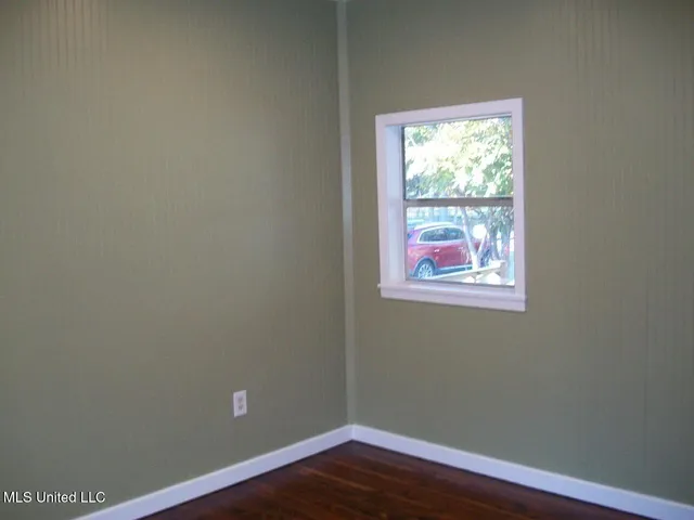 $64,000 | 42 Railroad Avenue, Bude, MS 39630