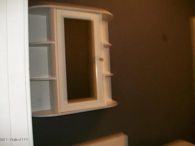 $64,000 | 42 Railroad Avenue, Bude, MS 39630