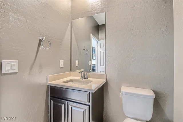 $3,800 | 12397 Harbor Isle Avenue, Las Vegas, NV 89138