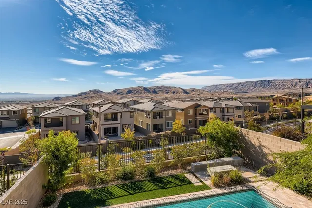 $3,800 | 12397 Harbor Isle Avenue, Las Vegas, NV 89138