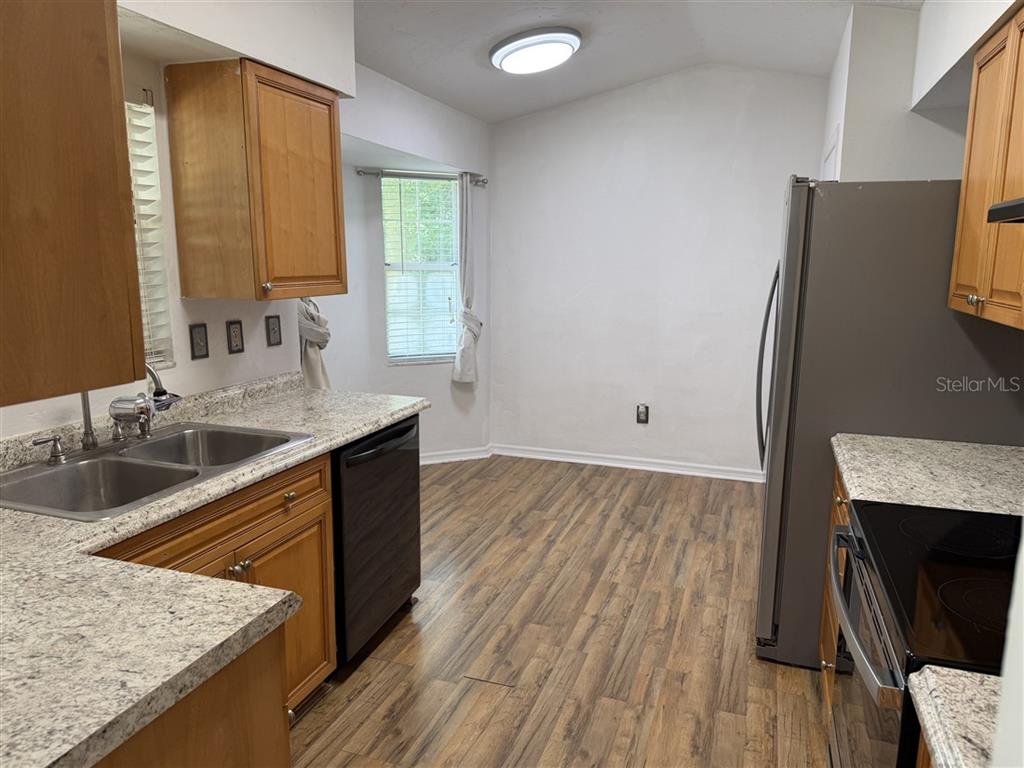 4325 Northeast 3rd Court Ocala, FL 34479 - Photo 7 of 32