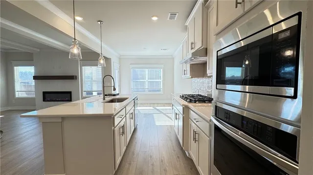 $2,900 | 5401 Bancroft Lane, Gainesville, GA 30507