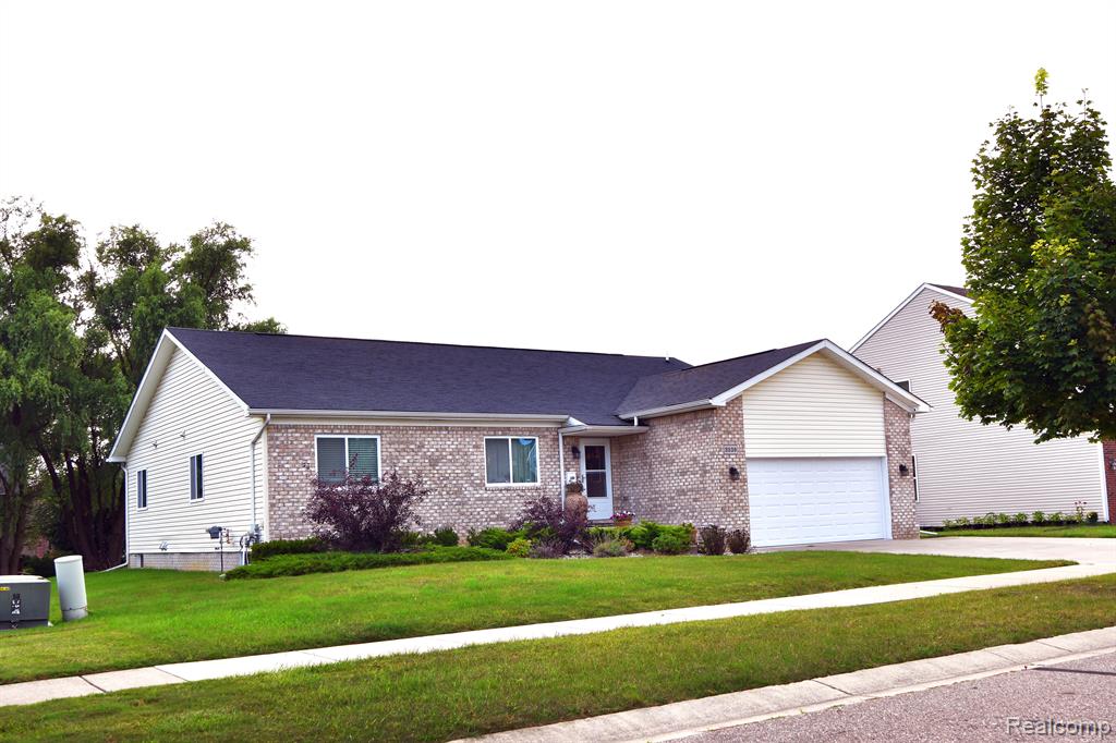 3239 Wren Lane Rochester Hills, MI 48309 - Photo 3 of 38