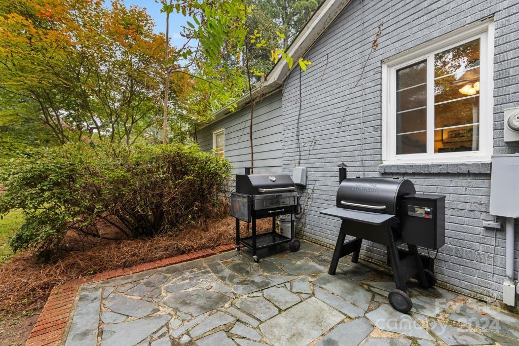 4411 Castleton Road Charlotte, NC 28211 - Photo 29 of 31