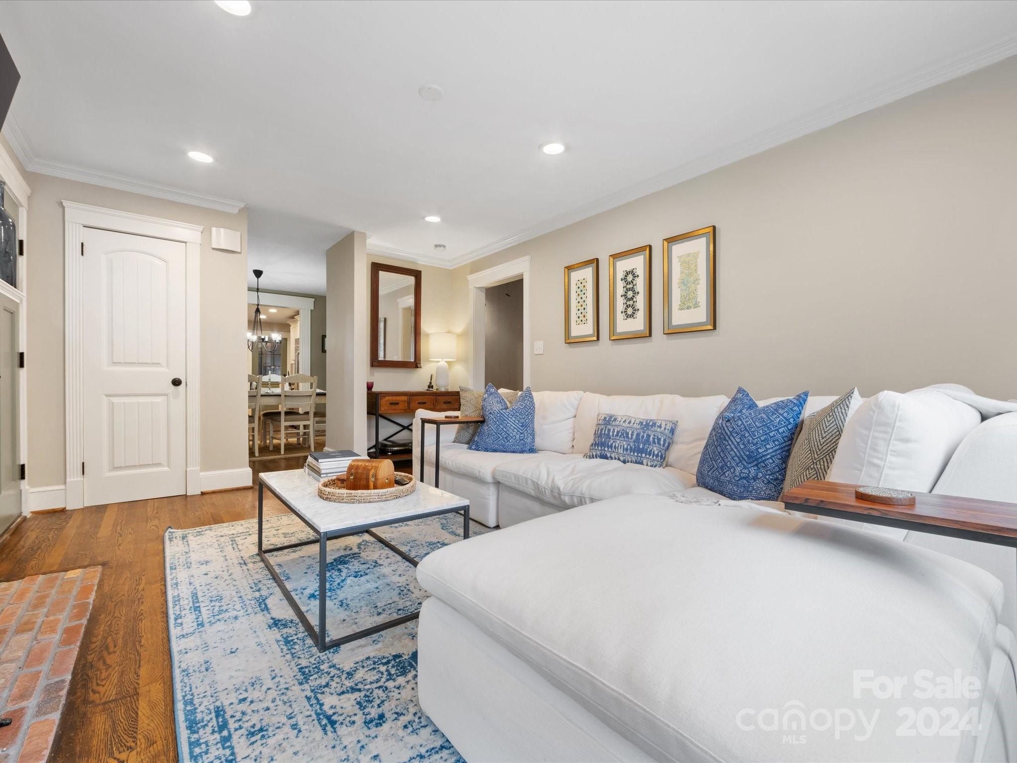 4411 Castleton Road Charlotte, NC 28211 - Photo 8 of 31