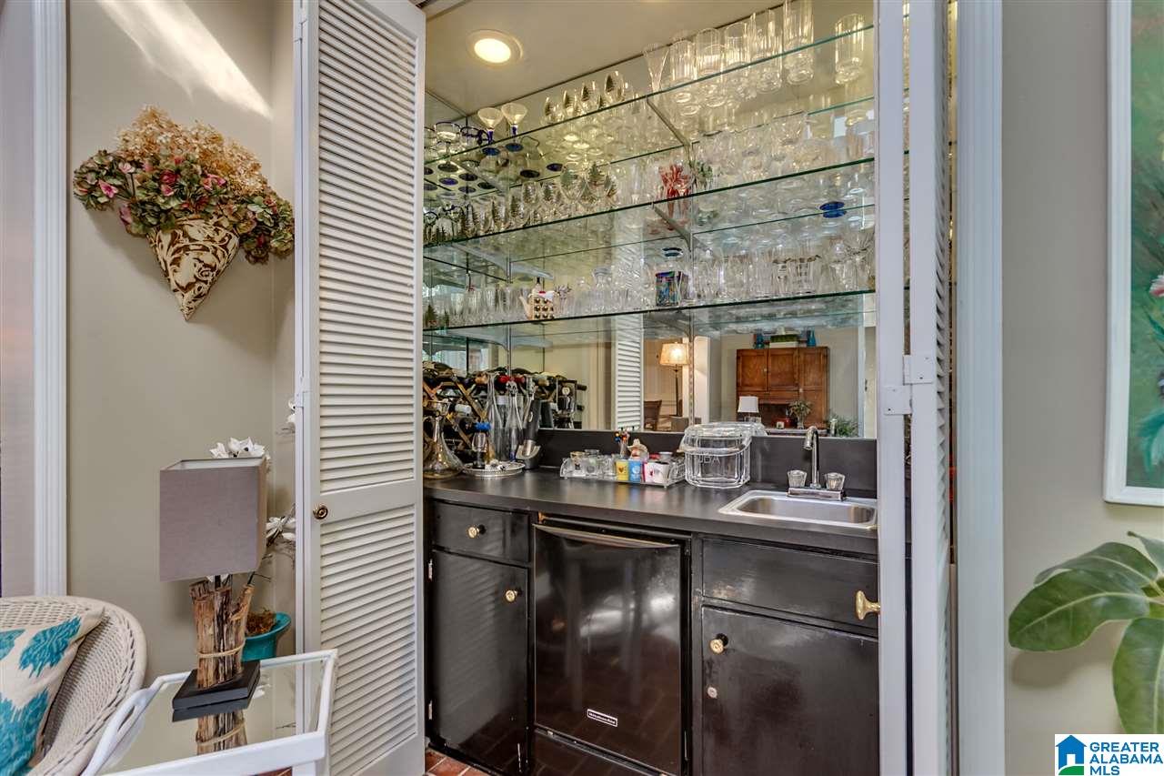 4628 Pine Mountain Road Birmingham, AL 35213 - Photo 11 of 49
