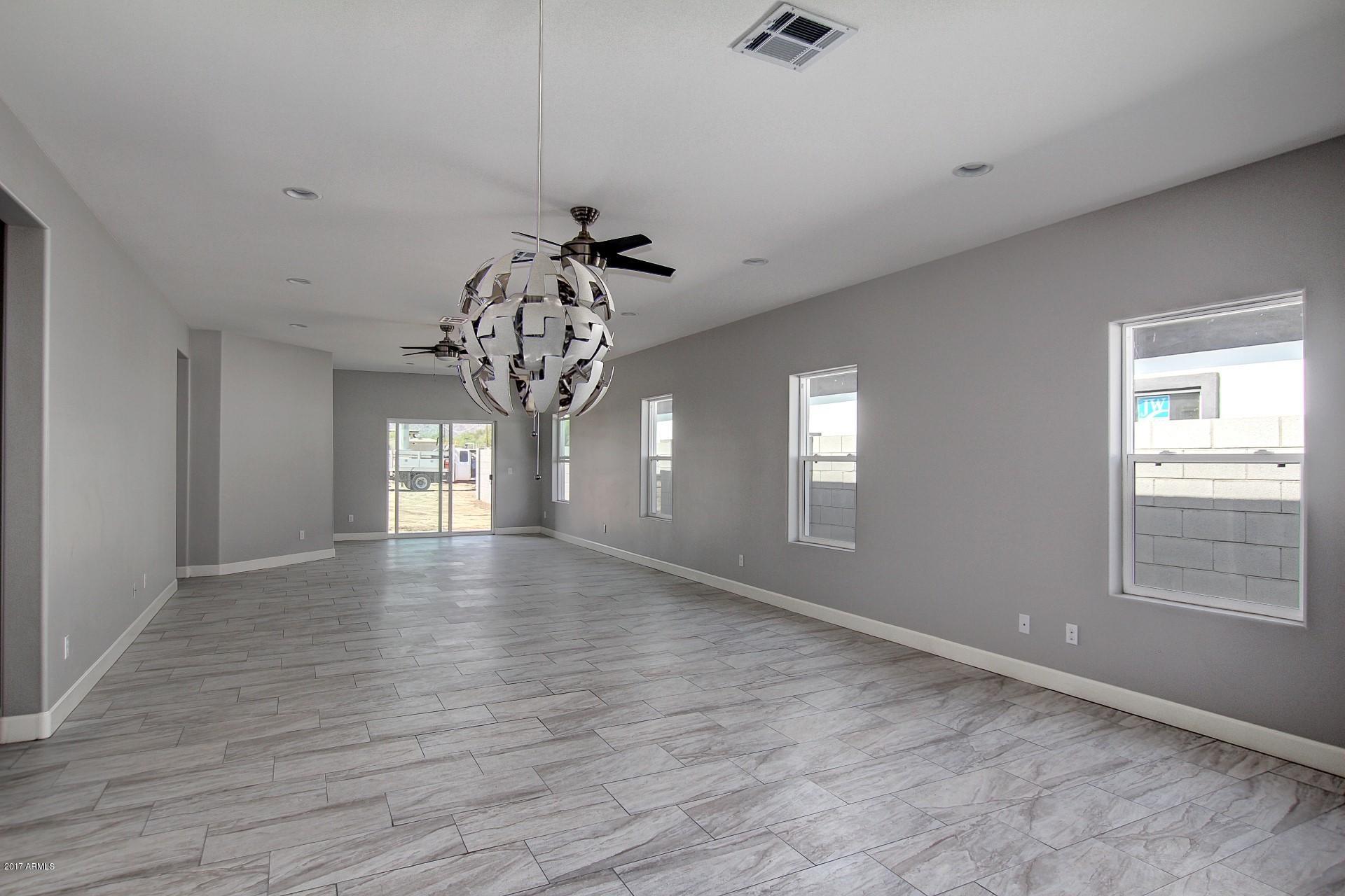 901 East Fremont Road Phoenix, AZ 85042 - Photo 3 of 26 0020-Fremont (17)