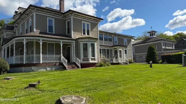 $1,875 | 144 Pleasant Street, Unit 1, North Adams, MA 01247
