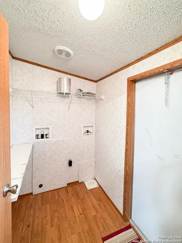 $797,000 | 1185 County Road 7718, Devine, TX 78016