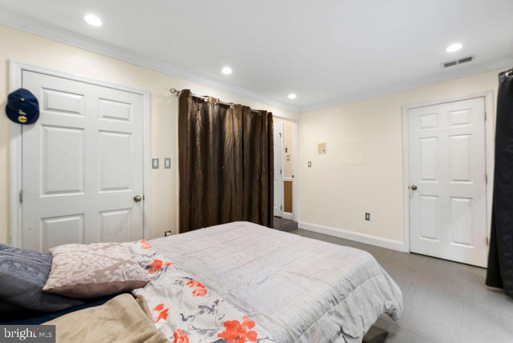 32 Victoria Square Frederick, MD 21702 - Photo 24 of 31 Gallery Image 24