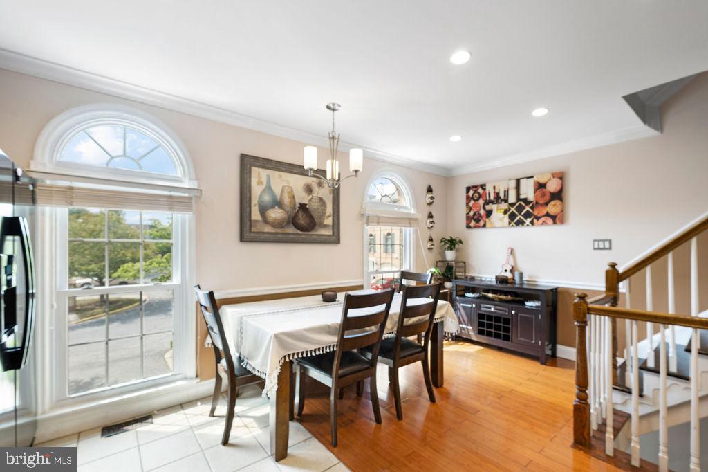 32 Victoria Square Frederick, MD 21702 - Photo 8 of 31 Gallery Image 8