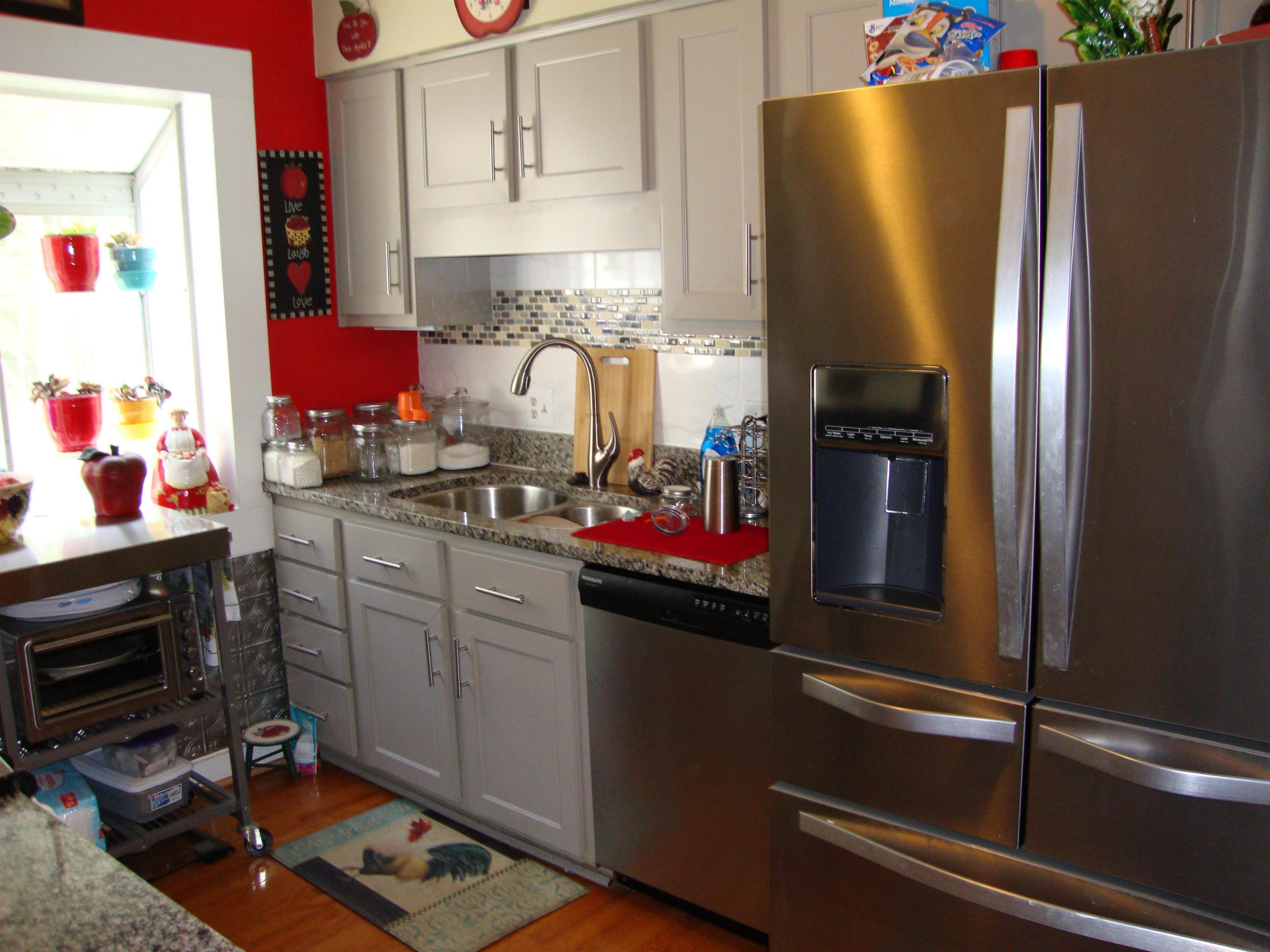 911 Buckingham Road Garner, NC 27529 - Photo 6 of 30 Galley Kitchen