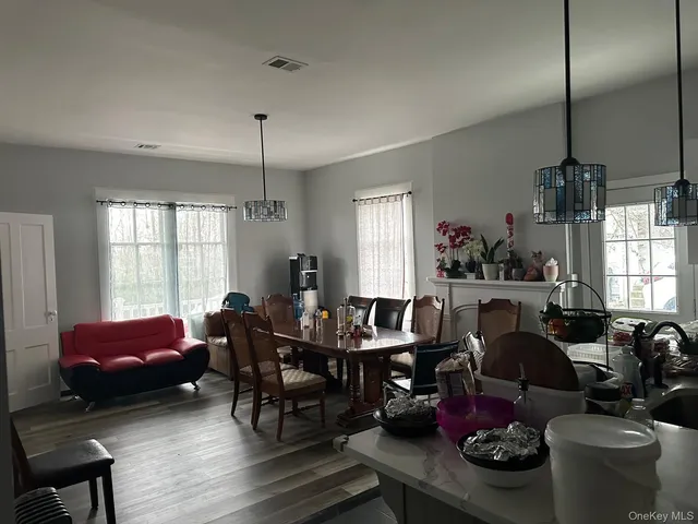 $4,200 | 230 Greenwich Avenue, Unit 1, Goshen, NY 10924