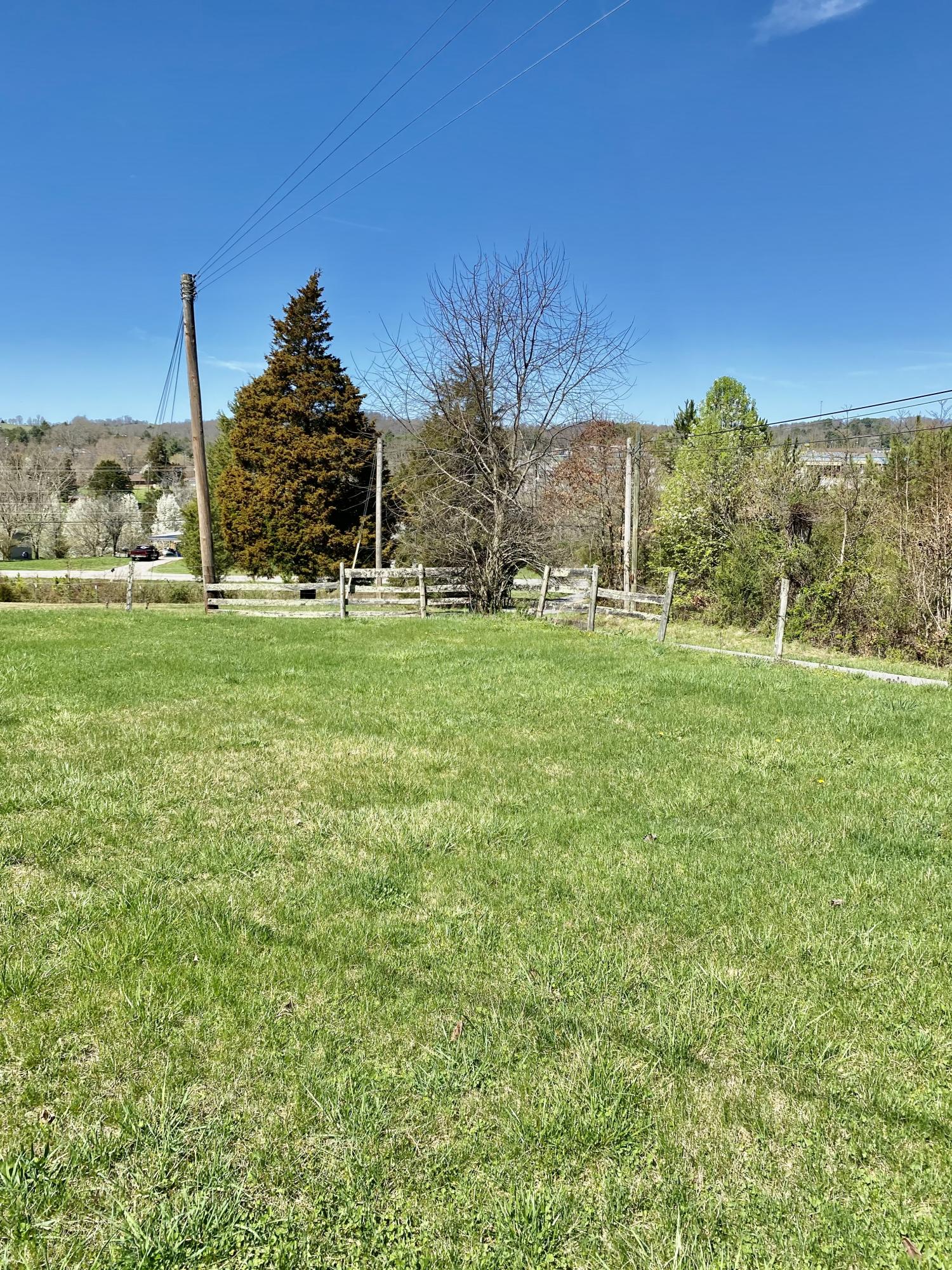 South Russell Road South New Tazewell, TN 37825 - Photo 9 of 9 D1D9CC50-80E2-41AC-AD0B-24F1556A1EF2