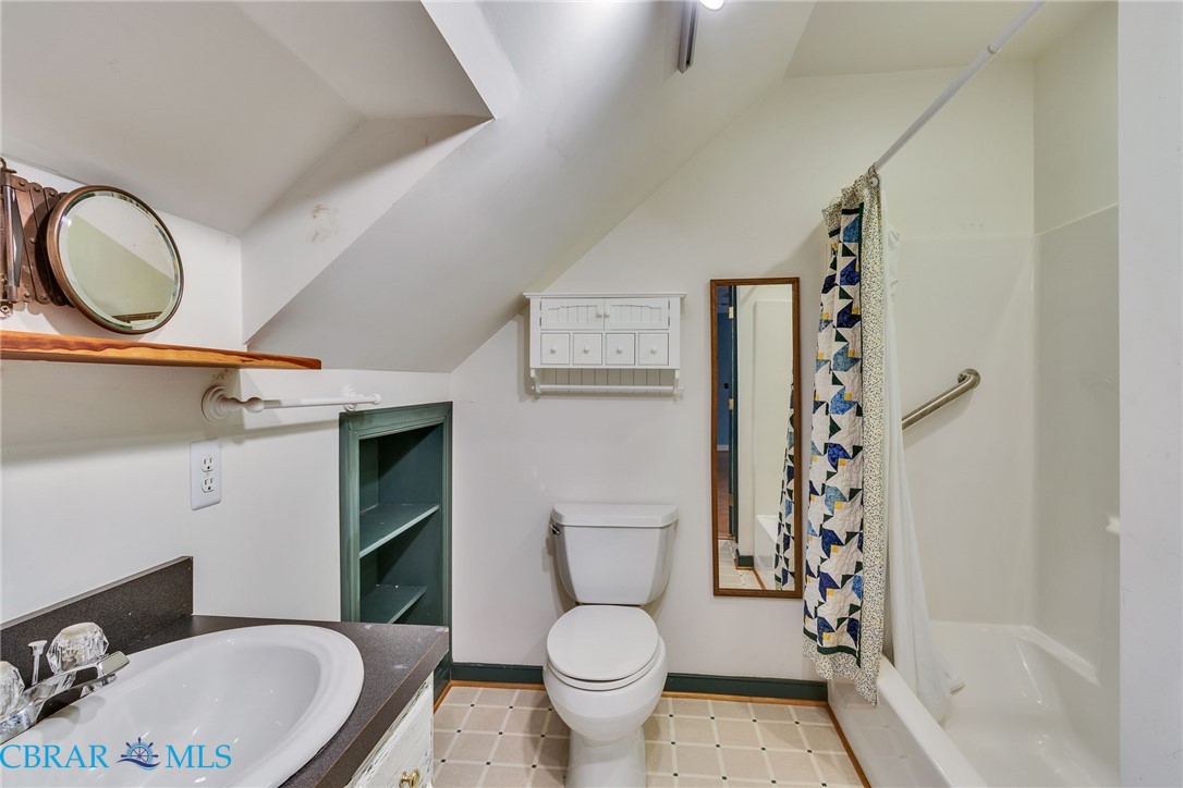 75 Lagrange Avenue Kilmarnock, VA 22482 - Photo 43 of 93