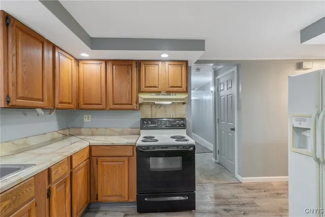 $149,999 | 302 Richfield Boulevard, Salina, NY 13211