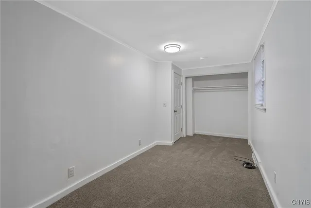 $149,999 | 302 Richfield Boulevard, Salina, NY 13211