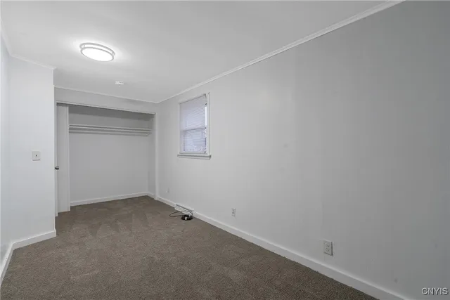 $149,999 | 302 Richfield Boulevard, Salina, NY 13211