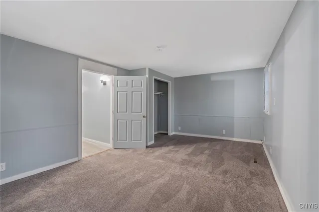 $149,999 | 302 Richfield Boulevard, Salina, NY 13211