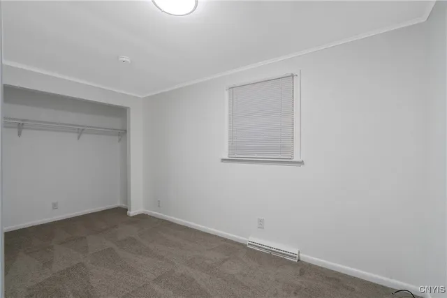 $149,999 | 302 Richfield Boulevard, Salina, NY 13211