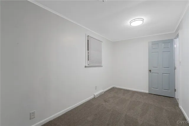 $149,999 | 302 Richfield Boulevard, Salina, NY 13211