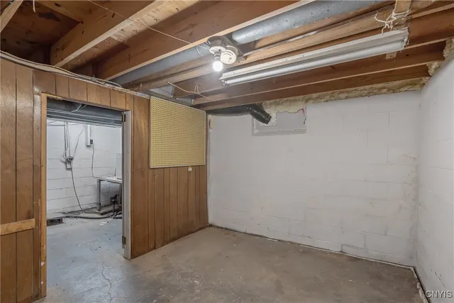 $149,999 | 302 Richfield Boulevard, Salina, NY 13211