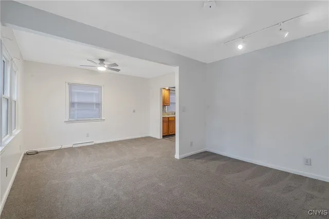 $149,999 | 302 Richfield Boulevard, Salina, NY 13211